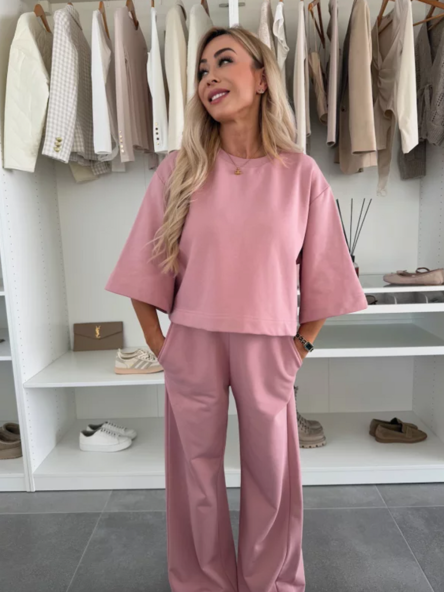 Completo Timelessly Trendy