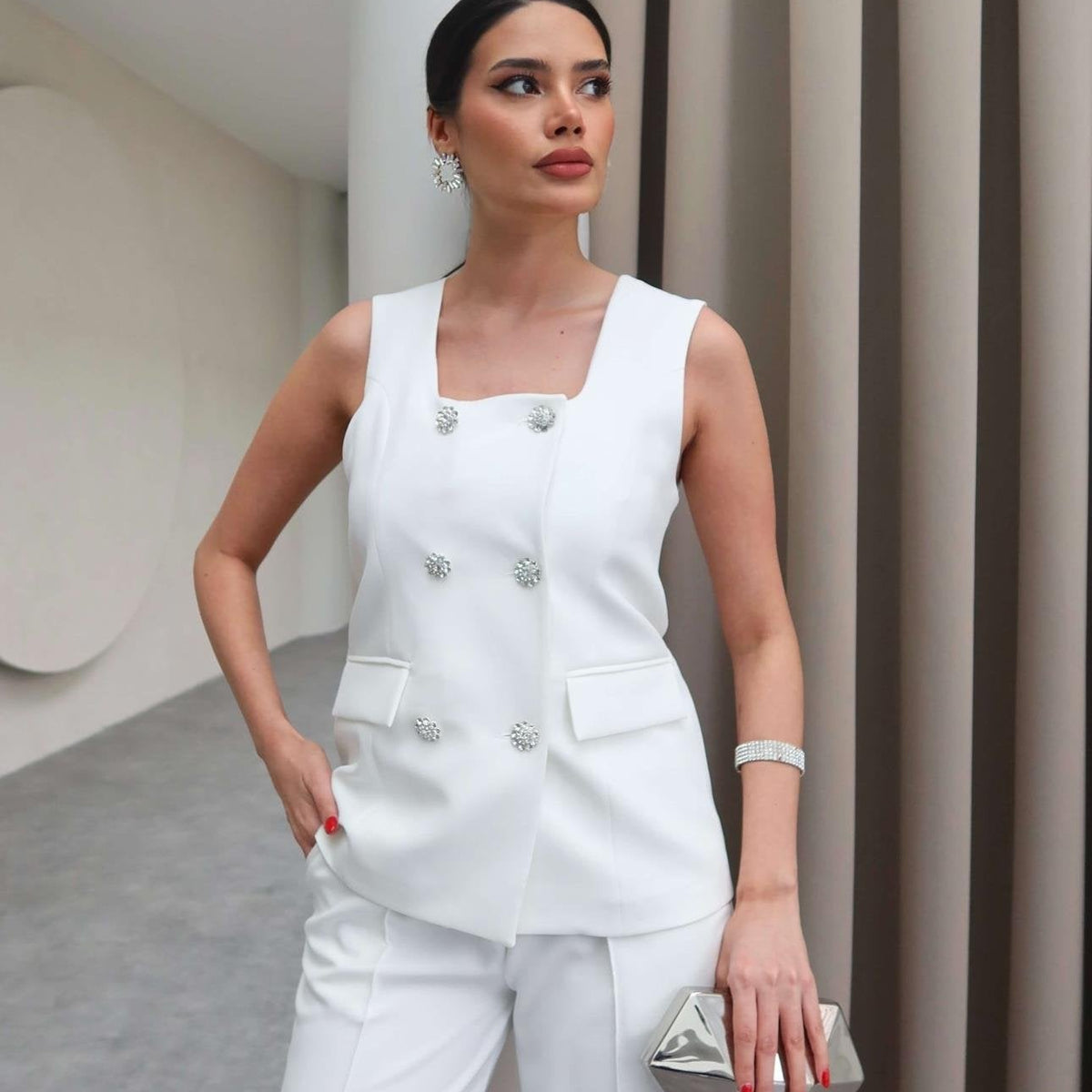 Tailleur Enduring Grace