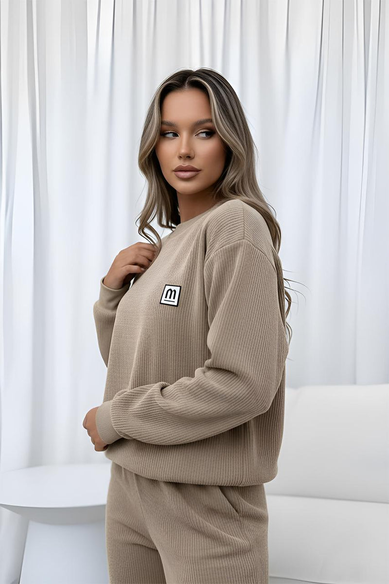 Completo Anastasia Curvy